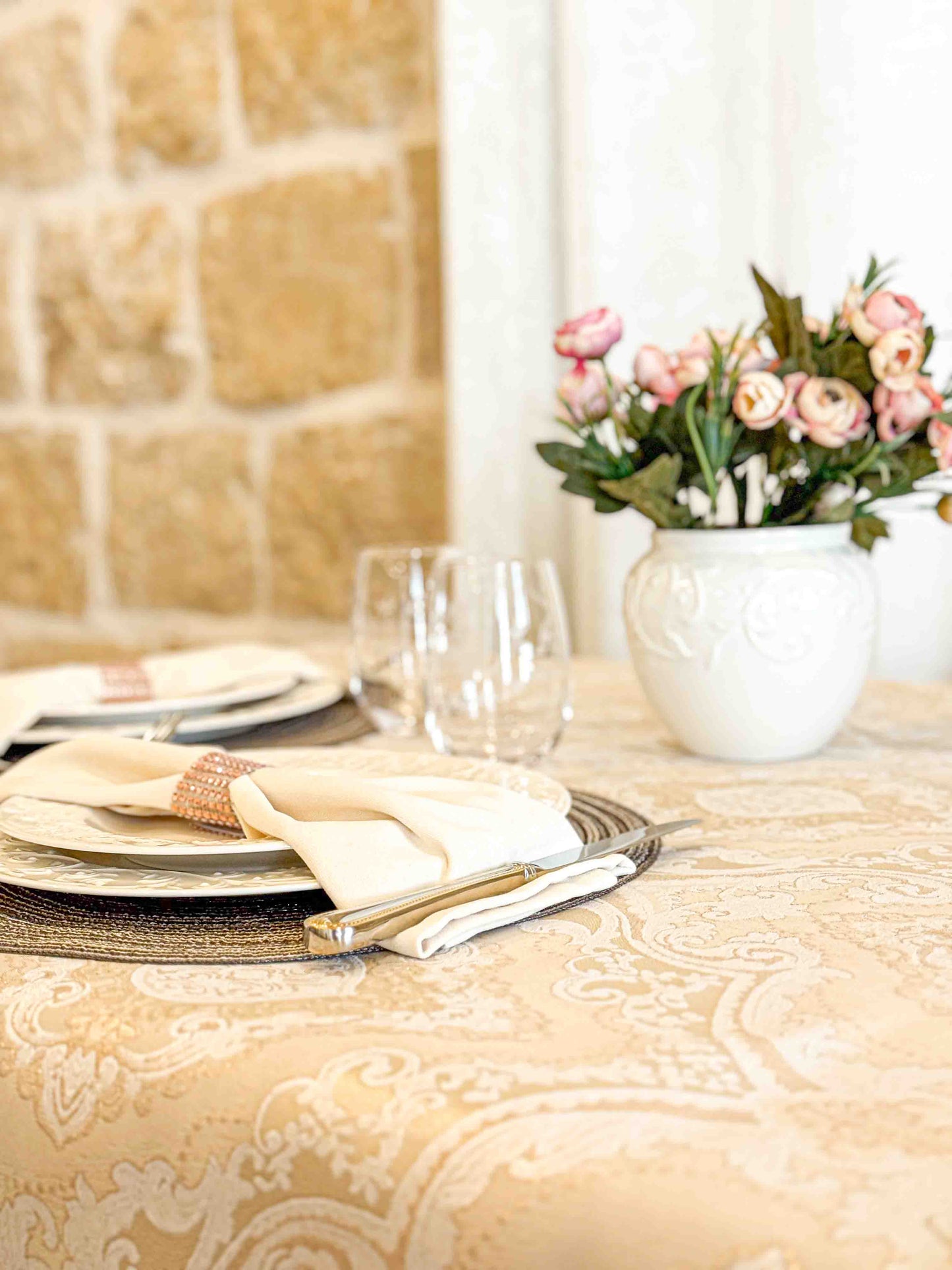 מפת שולחן איטליה - בנגיעות זהב