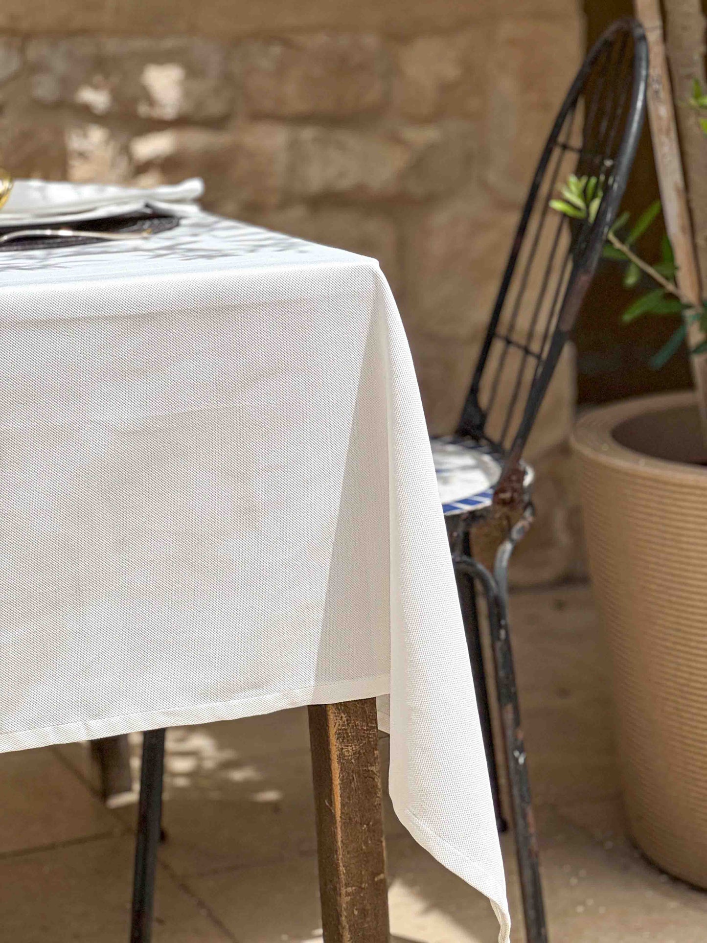 מפת שולחן קלאסית - צבע לבן