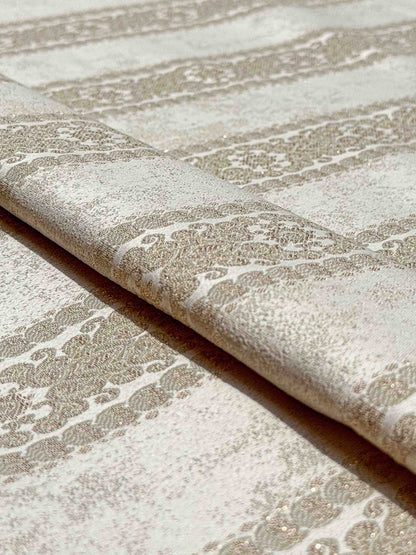 מפת שולחן דובאי יוקרתית בדוגמת פסים