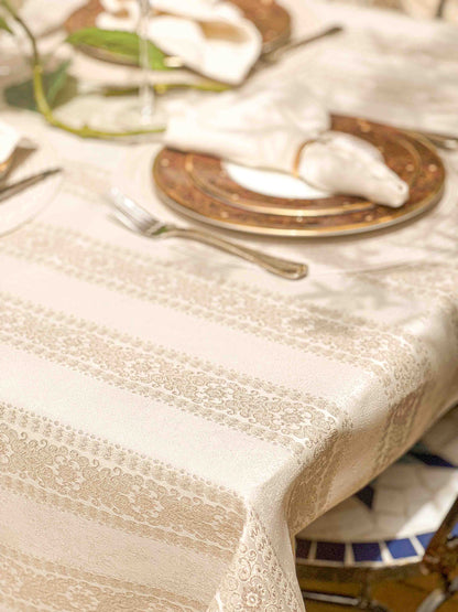 מפת שולחן דובאי יוקרתית בדוגמת פסים